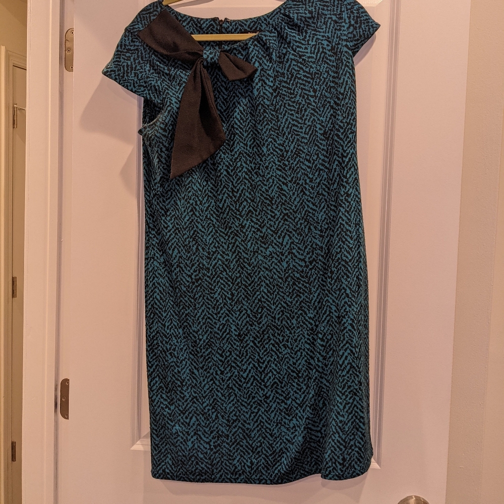 Vintage '60s style teal patterned dress